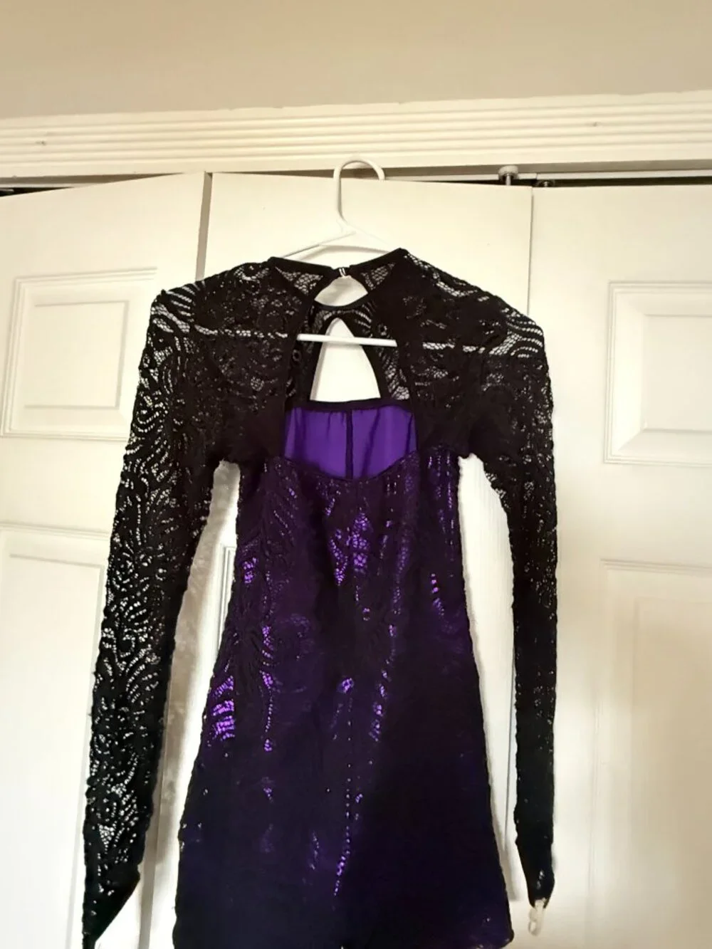 Weissmans purple and black lace long-sleeve keyhole jazz dance costume